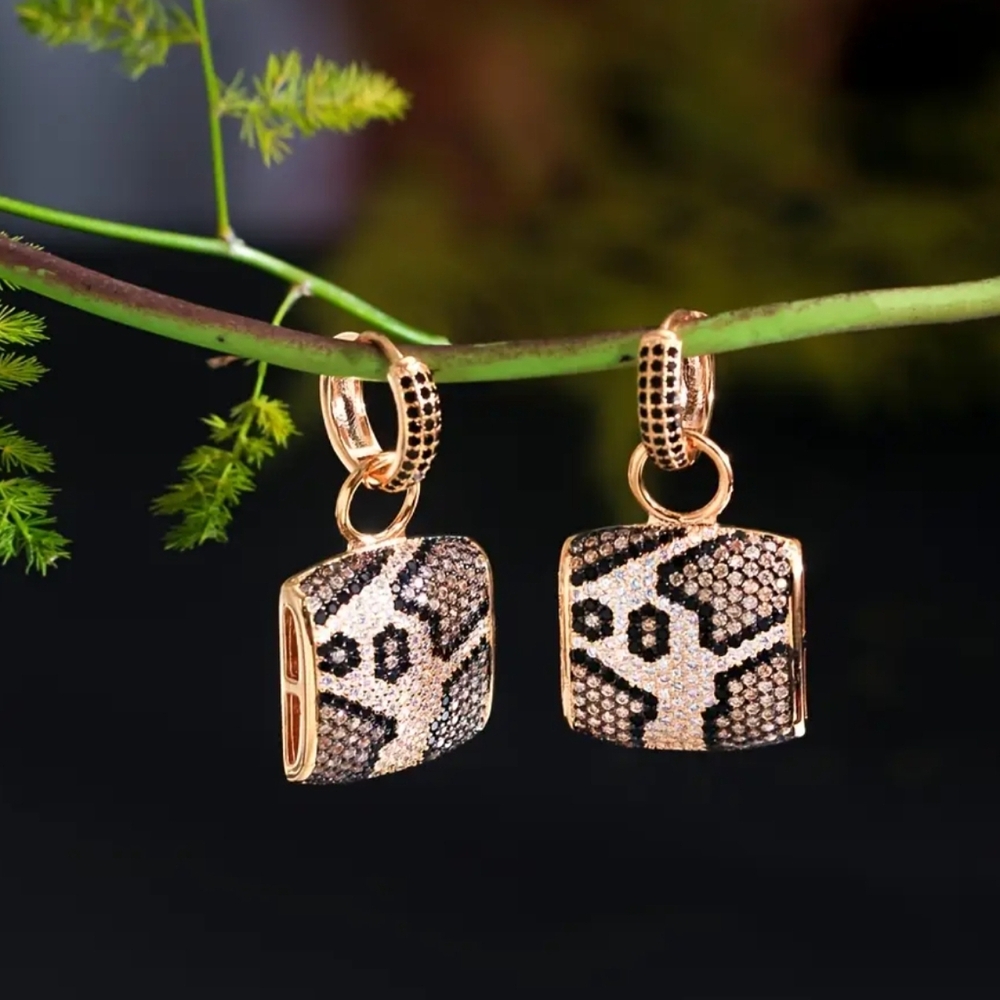 Leopard Pattern CZ Multi-Use Earrings - Picture 5 of 6